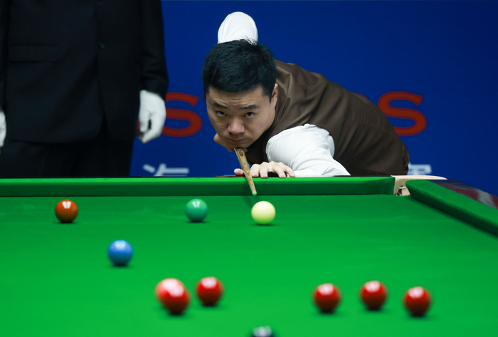 李刚仁的表 李刚仁的表